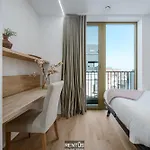 August - For 6 Persons With 3 Bedrooms *