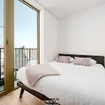 August - For 6 Persons With 3 Bedrooms 아파트 *