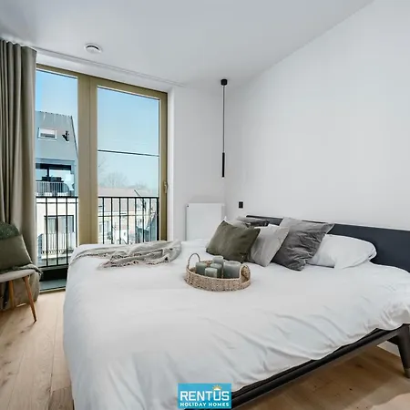 August - For 6 Persons With 3 Bedrooms Daire *