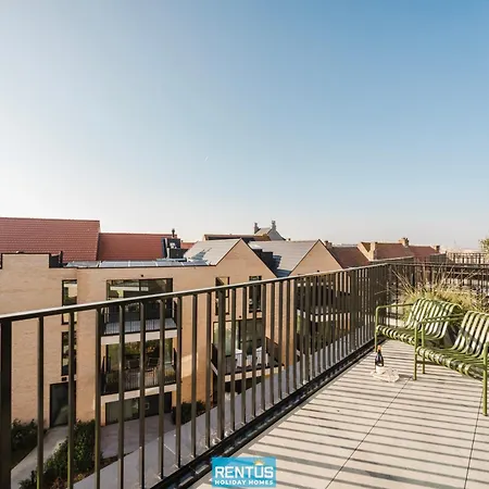 August - For 6 Persons With 3 Bedrooms Daire *