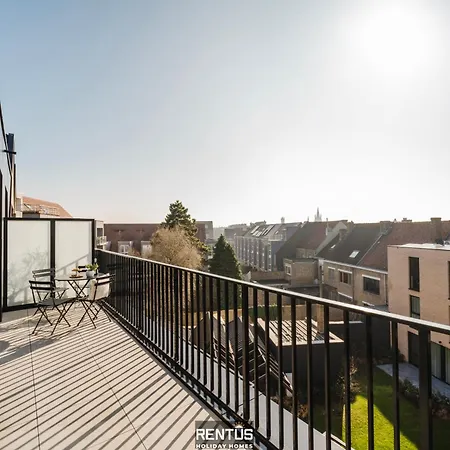 August - For 6 Persons With 3 Bedrooms *