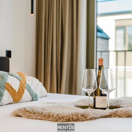 August - For 6 Persons With 3 Bedrooms Nieuwpoort