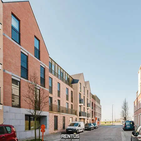 August - For 6 Persons With 3 Bedrooms Apartment