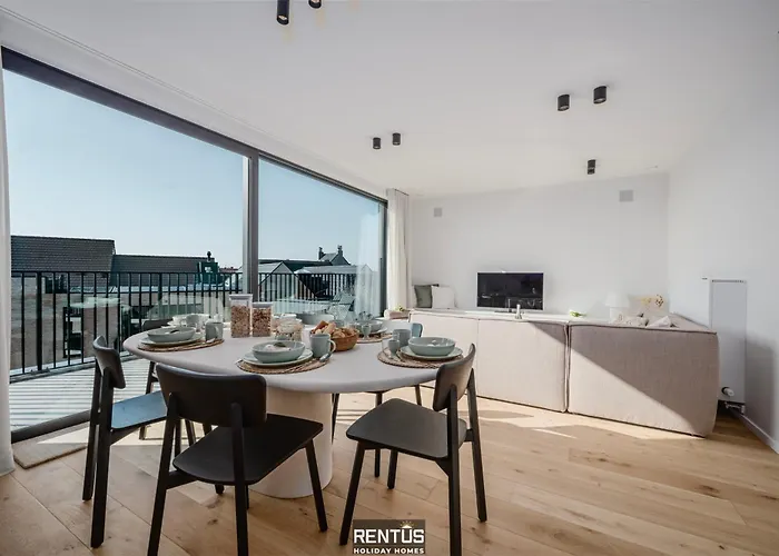 August - For 6 Persons With 3 Bedrooms *