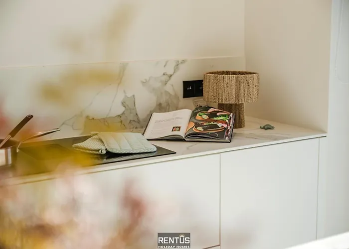 August - For 6 Persons With 3 Bedrooms Appartement